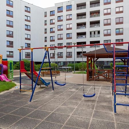 Spacious Suite With A Hammock And Terrace By Renters Prestige Варшава Екстериор снимка